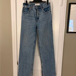 Abercrombie & Fitch High Rise Relaxed Fit Jeans